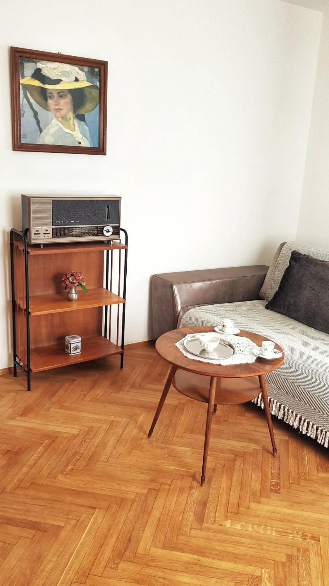 Bed and Breakfast Cafe Rudi Living Парчинес Экстерьер фото